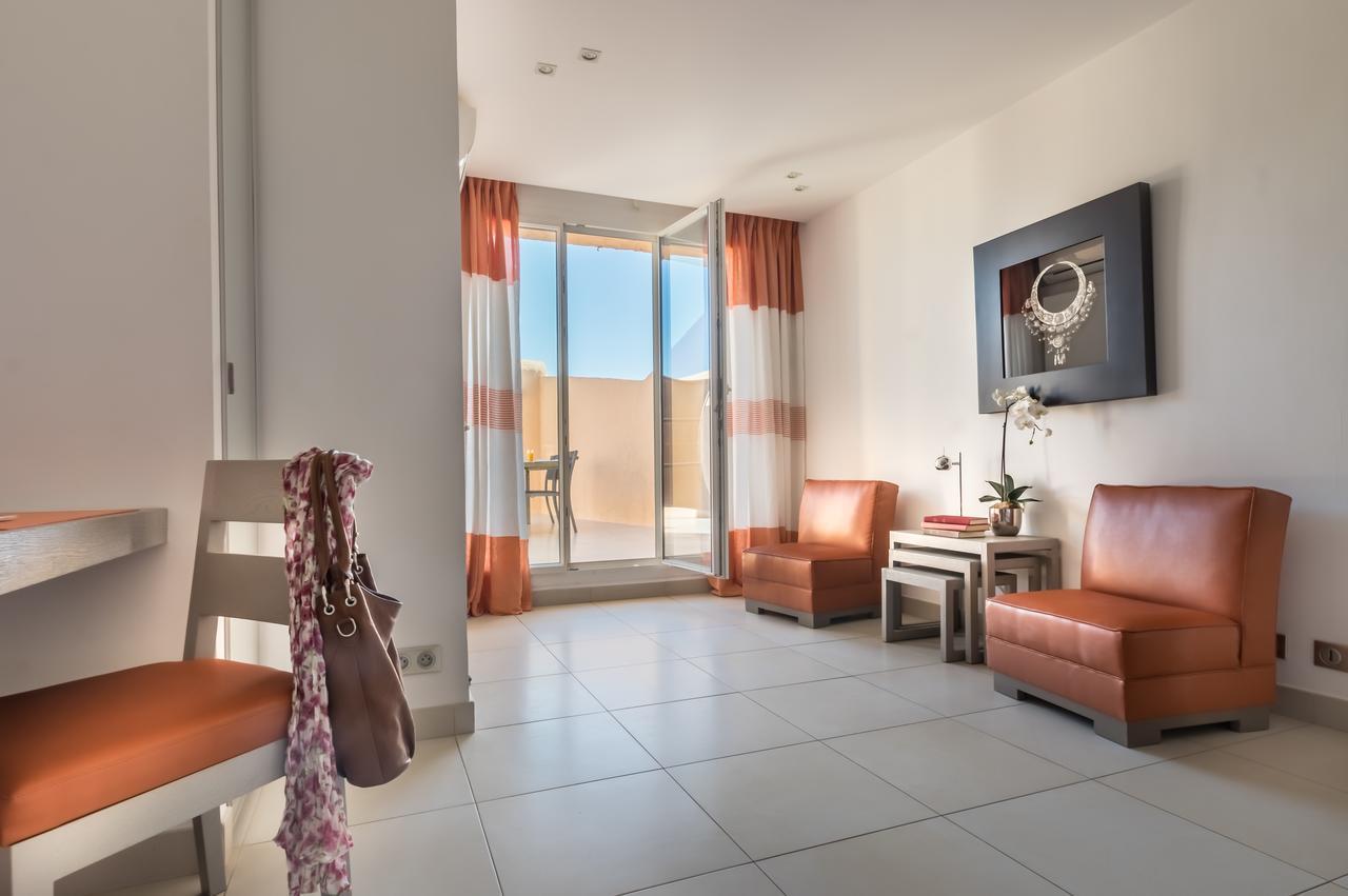 Hotel Club Port La Galere 泰晤勒·苏尔·梅尔 外观 照片